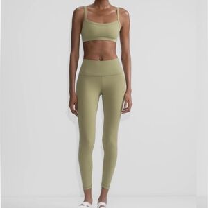 Aritzia Olive Butter Ribbed Cheeky Hi-rise 26" Legging